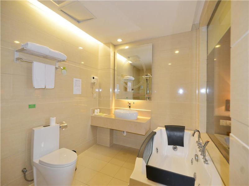 Vienna International Hotel Shanghai Pudong New District Caolu Exterior foto